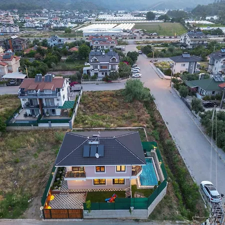 فيلة Efems فتحية